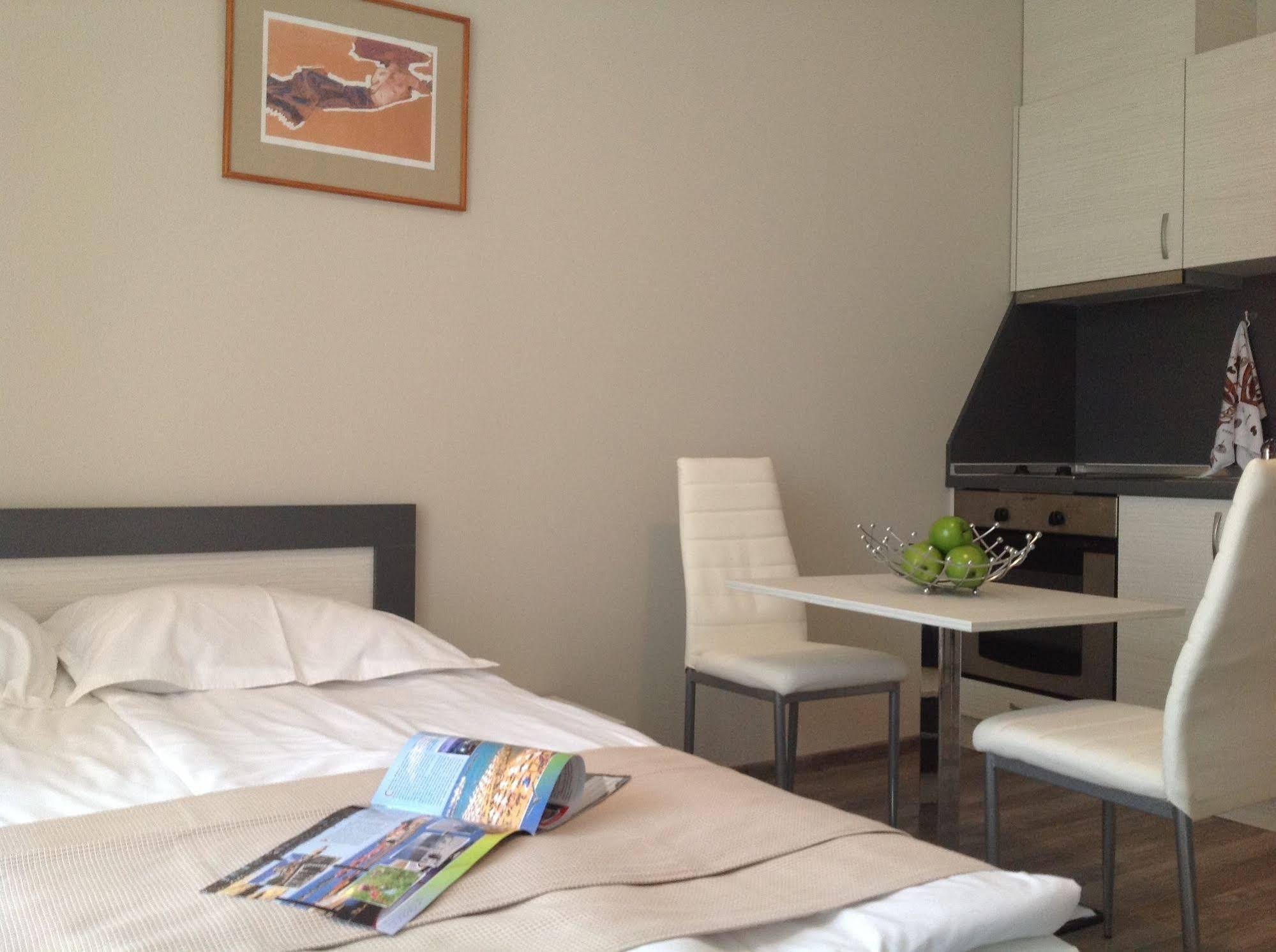 Sorrento Sole Mare Aparthotel Sveti Vlas Luaran gambar