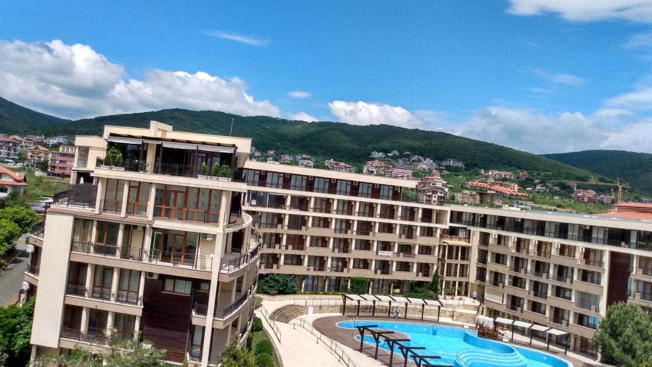 Sorrento Sole Mare Aparthotel Sveti Vlas Luaran gambar