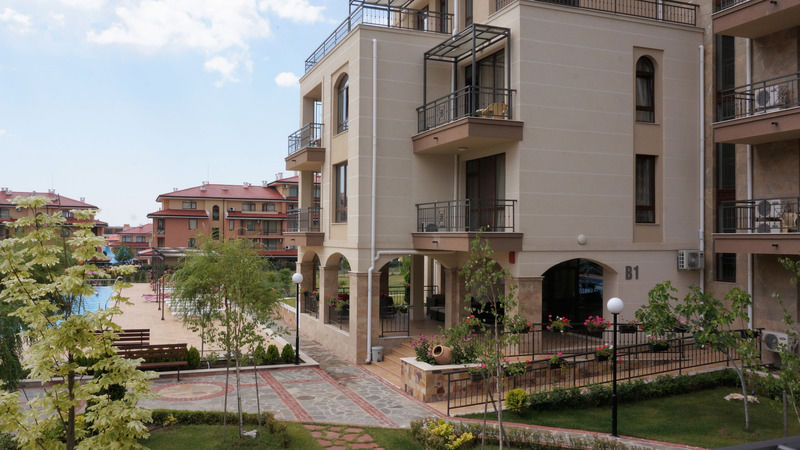 Sorrento Sole Mare Aparthotel Sveti Vlas Luaran gambar