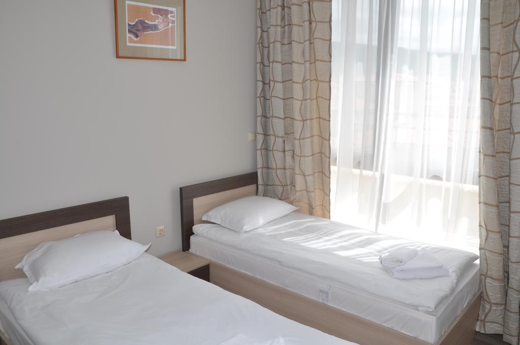 Sorrento Sole Mare Aparthotel Sveti Vlas Luaran gambar
