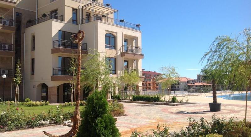 Sorrento Sole Mare Aparthotel Sveti Vlas Luaran gambar