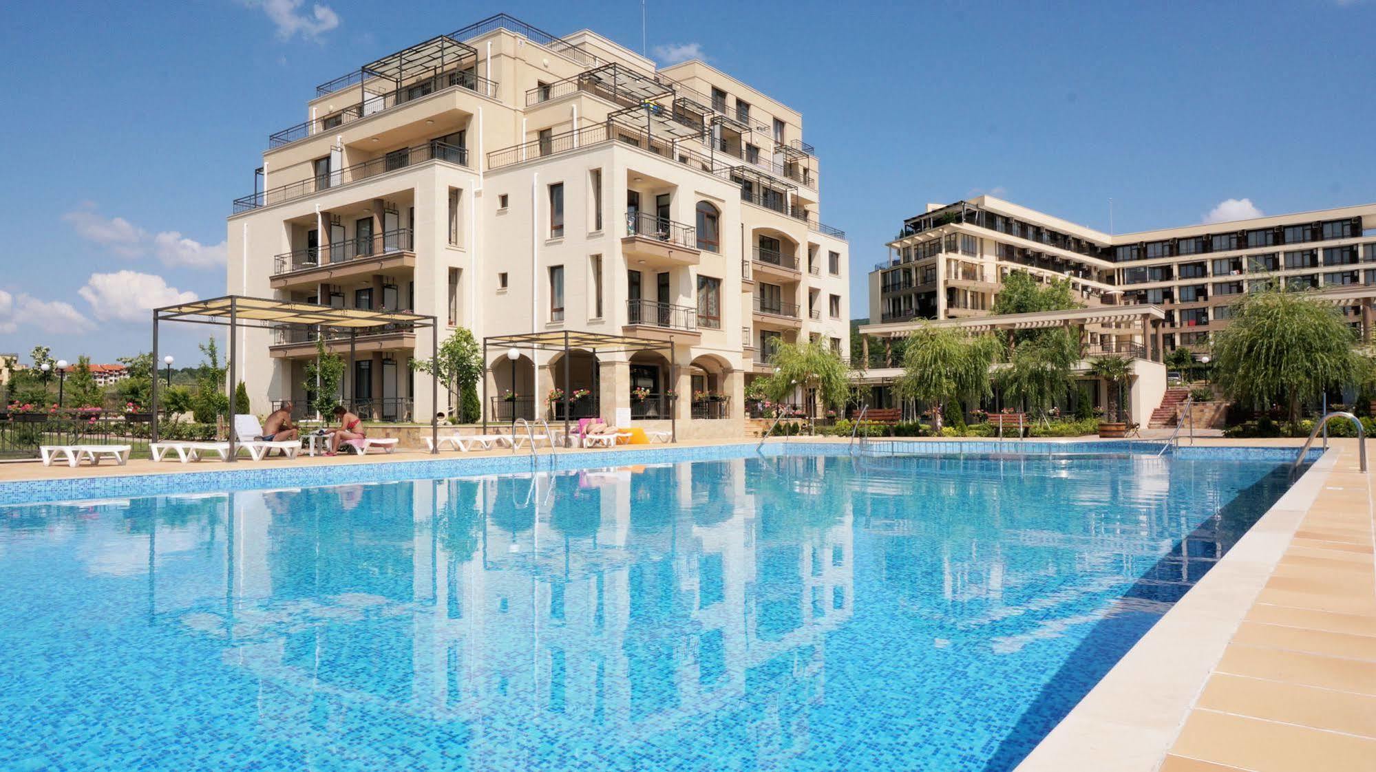 Sorrento Sole Mare Aparthotel Sveti Vlas Luaran gambar