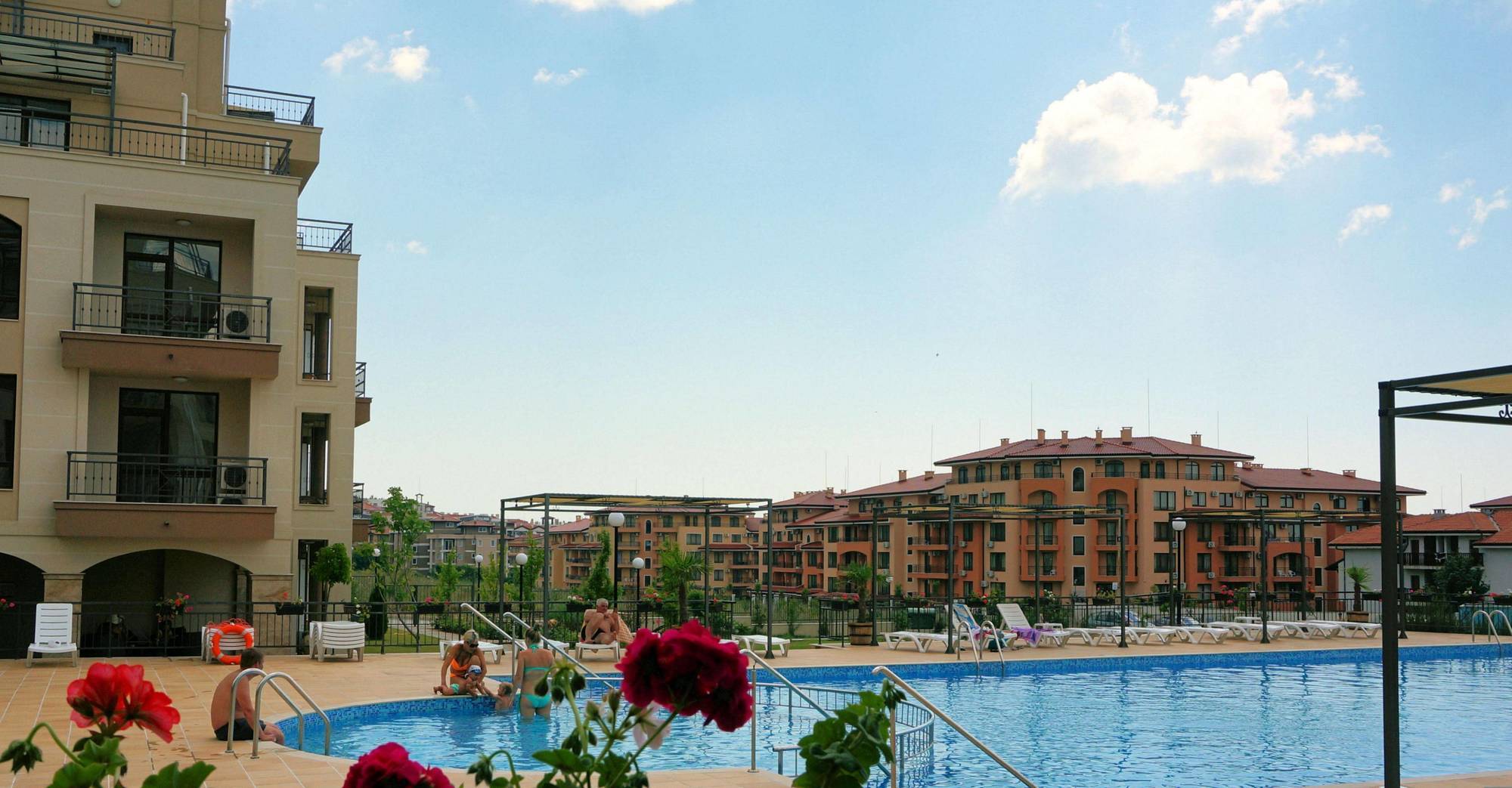 Sorrento Sole Mare Aparthotel Sveti Vlas Luaran gambar